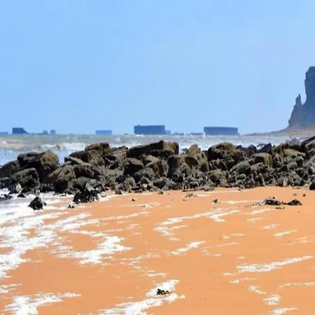 Charming Coastal Hideaway * Sainte-Honorine-des-Pertes