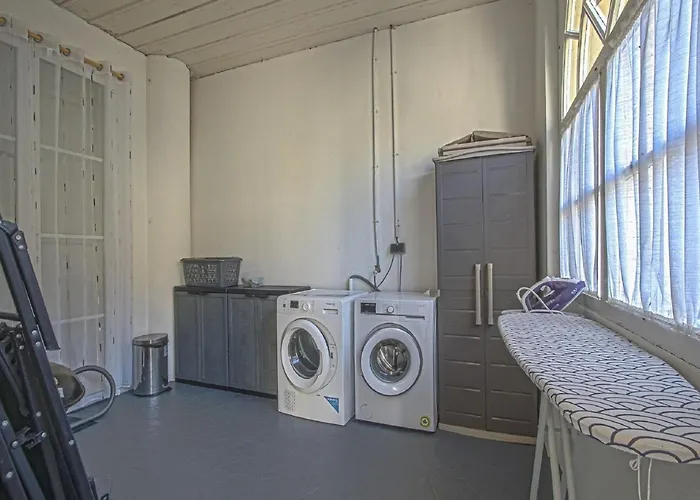 Charming Coastal Hideaway Casa vacanze