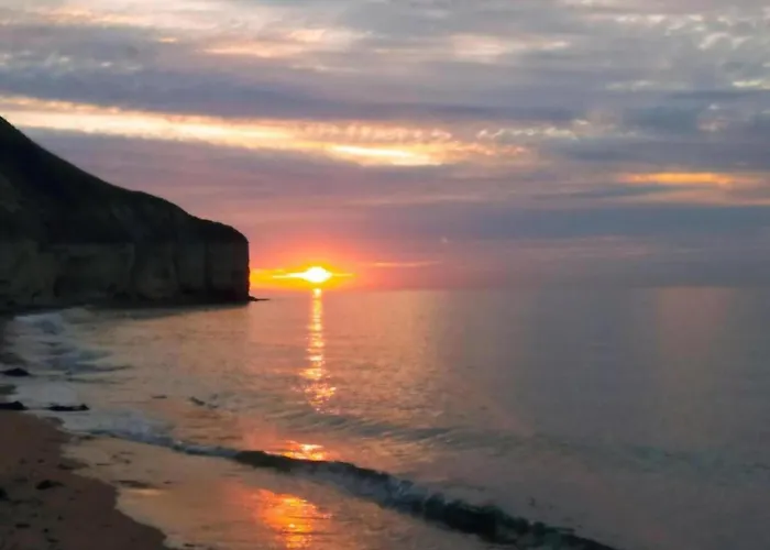 Charming Coastal Hideaway Casa vacanze Sainte-Honorine-des-Pertes